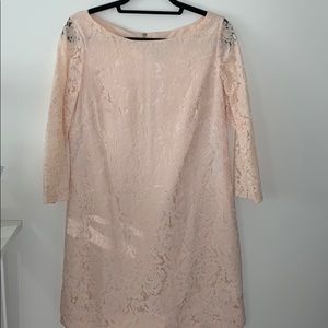 Vince Camuto Shirttail Hem Floral Lace Shift Dress